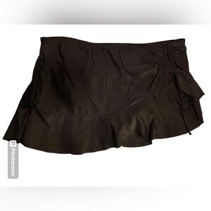 Catalina Black Skirt Style Swimsuit Bottom Large 12/14